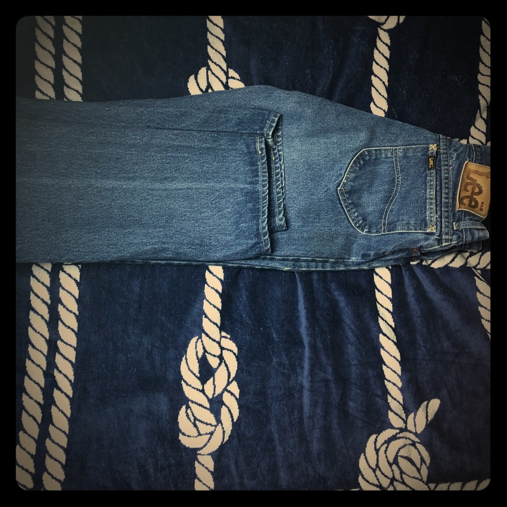 Lee Vintage high rise jeans...no stretch..size 11